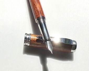 Pluma estilográfica de madera - Madera de tulipán - Fabricada en EE. UU. Herrajes de acero inoxidable - 001FPSSA