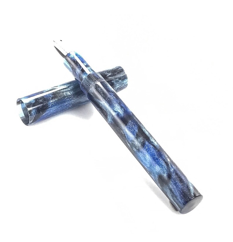Acrylic Fountain Pen - Deep Blues Black and Silver with DiamondC Acrylic Fountain Pen - Deep Blues Black and Silver with DiamondC