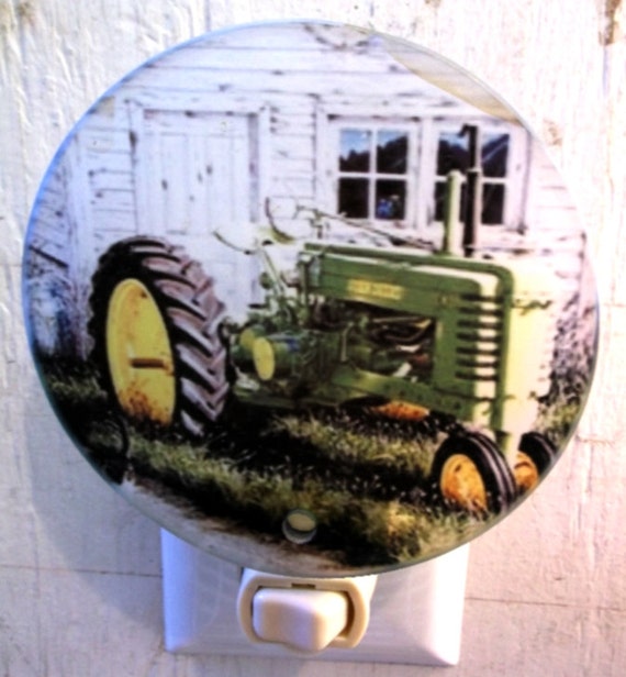 green tractor B night light, antique tractor night light, farm night light, kitchen night light, bathroom night light, pretty night light