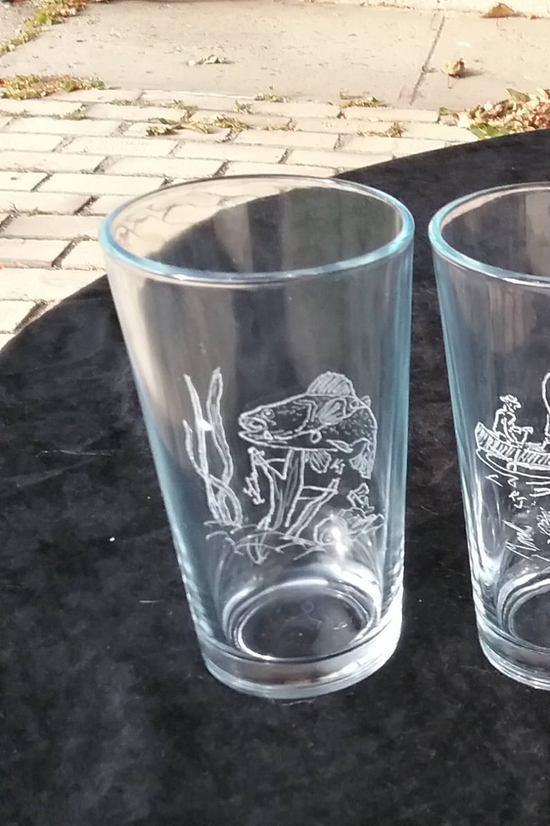 Beer glasses, Pub glasses,Fishing Beer glasses, Fisherman beer glasses, Fisherman gift, Pint beer glasses, Gifts for him, Beer drinker gift image 2
