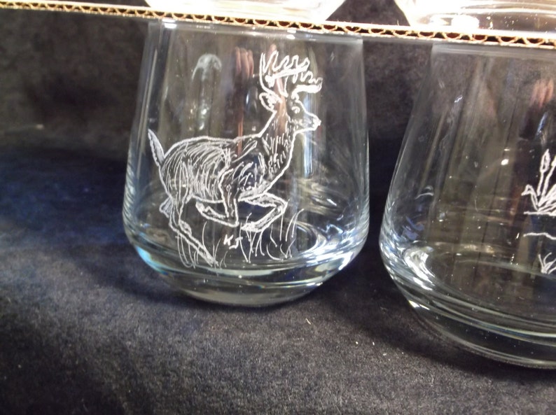 hand engraved whiskey glasses, hunters drink glass, hand engraved wildlife glass, 4 hand engraved glass, deer, pheasant, dog, quail glass image 3