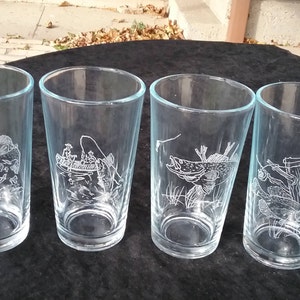 Beer glasses, Pub glasses,Fishing Beer glasses, Fisherman beer glasses, Fisherman gift, Pint beer glasses, Gifts for him, Beer drinker gift image 1