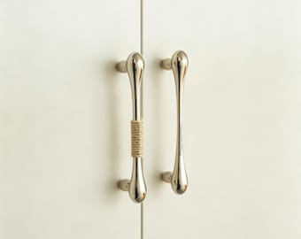 Streamline Brass Closet Pull, Modern Cabinet Drawer Knob, Light Luxury Handle for Kitchen
