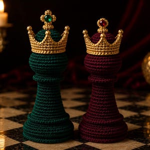 Häkelanleitung für ein Schachset (PDF) – Amigurumi-Schachkönig, goldene Krone, Häkelschachbrett, Schachfiguren (PDF) – Luxus-Schachset als Geschenk