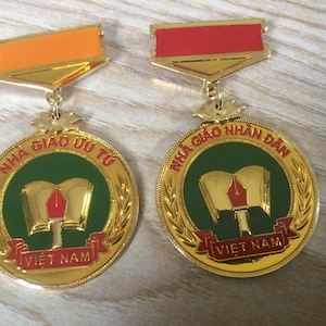 Vietnam order Full set Excellent Teacher, People's Teacher Orders type year 2016, was using since year 2016 til current