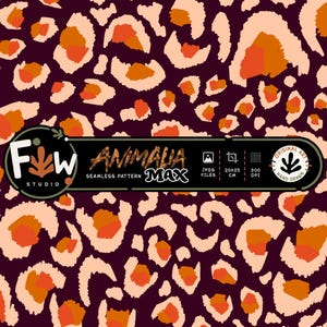 Pode incluir: Um padrão sem costuras com estampa de leopardo sobre fundo roxo escuro, manchas cor de pêssego claro e centros laranja. Uma etiqueta preta horizontal exibe o texto F&W STUDIO, ANIMALIA MAX, SEAMLESS PATTERN, JPEG FILES, 20X25 CM, 300 DPI e ORIGINAL ART HAND DRAWN.