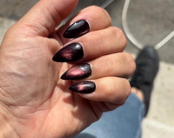 Custom handmade press ons