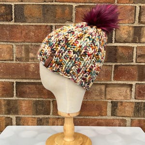 Luksusowa, stonowana tęczowa, prążkowana czapka z wełny merynosów - Molino Classic Beanie, ręcznie robiona czapka z przędzy farbowanej ręcznie