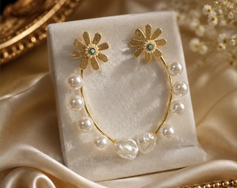 Gold Floral Pearl Hoop Earrings, Daisy Statement Earrings, Baroque Pearl Earrings, Vintage Inspired Gold Jewelry, Elegant Bridal Earrings