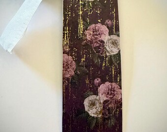 Vintage Gold leaf flower bookmark