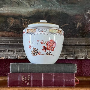 Imari Ginger Jar - Staffordshire England - Lowestoft Style by S. Fielding & Co. - Crown Devon