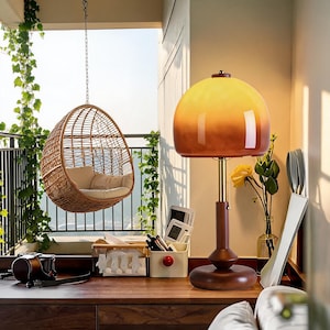 Vintage Mushroom Table Lamp with Wood Base, Amber Glass Shade Pull Chain Light, Retro Nordic Bedroom Decor