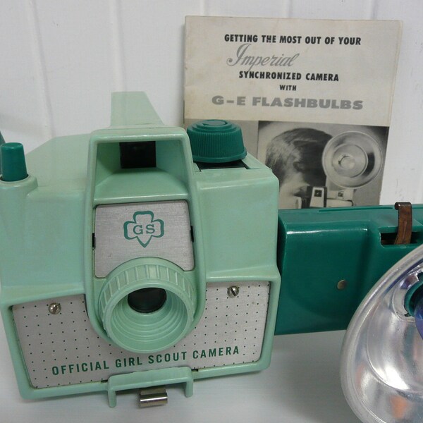 Rare 1957 GIRL SCOUT Flash Camera, Mint Green, Instruction Booklet, Box Camera with Flash Unit, Imperial Mark XII, Collectible