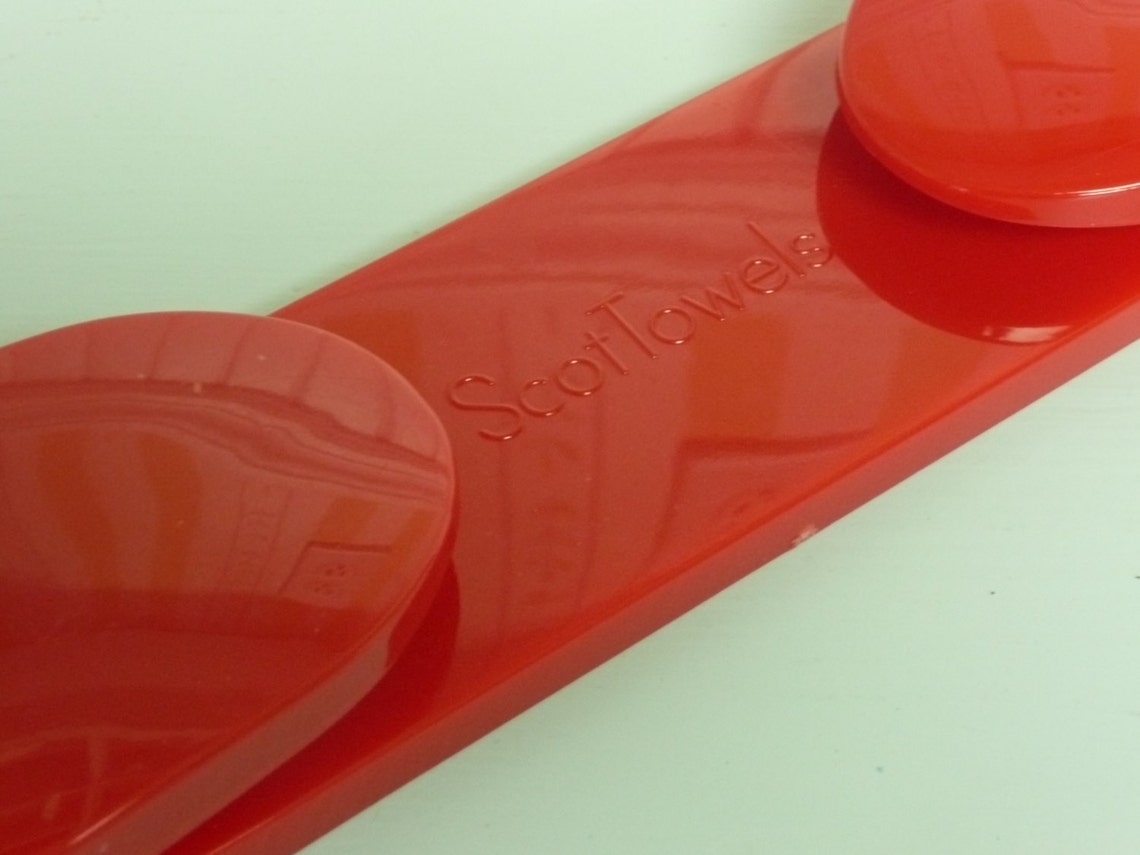 Vintage Red Plastic Paper Towel Holder Rack Dispenser Scot Etsy