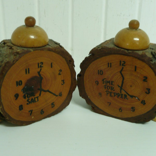 1940s Yosemite Souvenir, Salt and Pepper Souvenir Shakers Clocks, Made of Wooden Tree Branches, Primitive Cabin Style