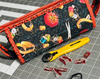 Vintage Sewing themed sew together bag