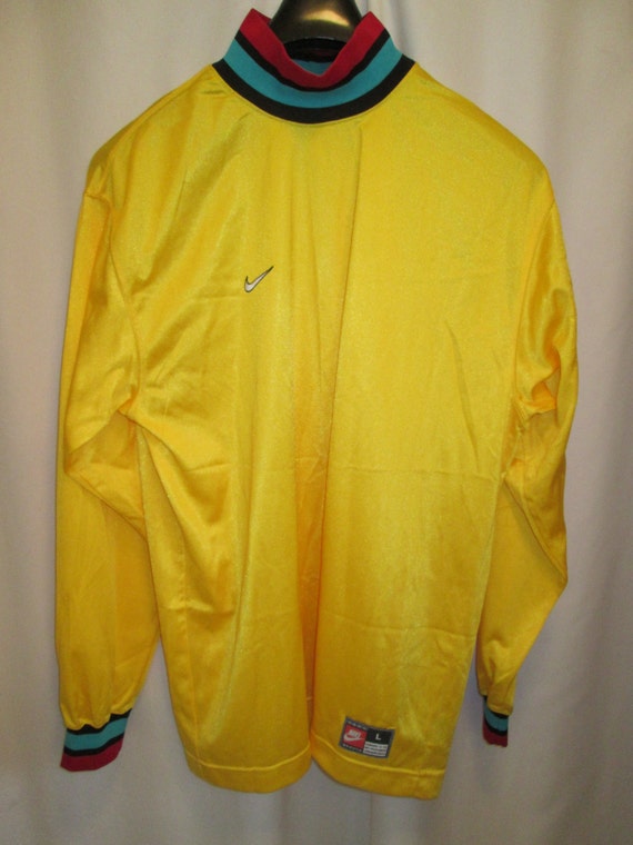 nike team sports tag