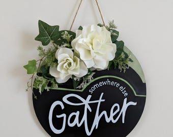 Letrero redondo de madera de 30 cm pintado a mano para puerta, decoración floral de estilo rústico chic.