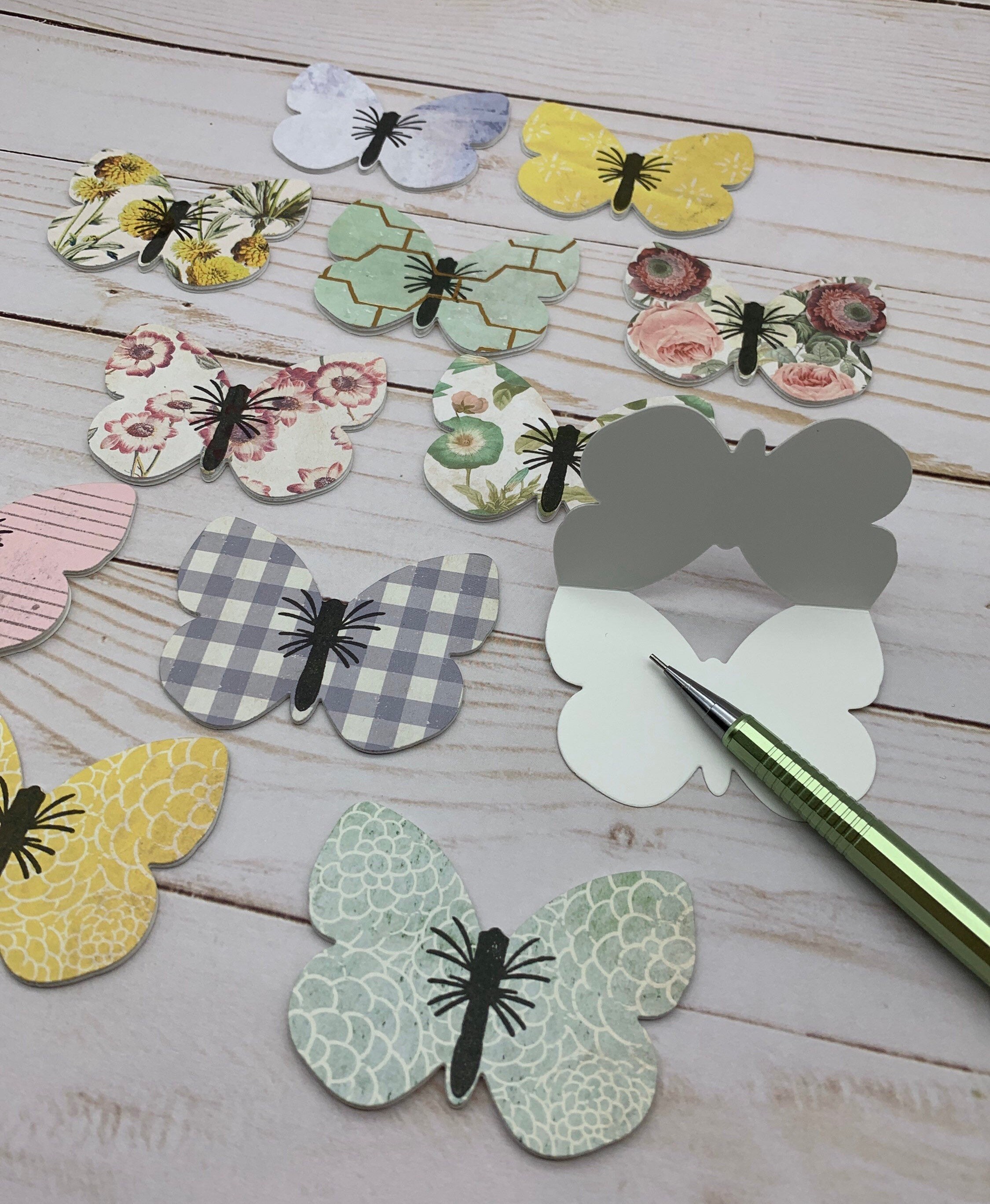 Assorted Note Cards - Set of 12 Mini Butterfly Shaped Notecards ~ Blank ...