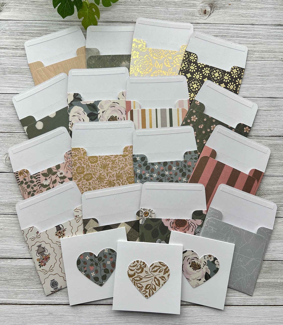 Set of 16 Mini Note Cards ~ 3x3 Blank Cards With Envelopes - Heart Love ...