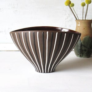 Vintage Jonathan Adler MCM brown and white striped vase pot a porter