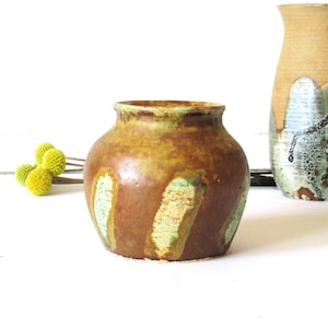 vintage studio pottery vase, earthy glazes, spring summer decor pottery