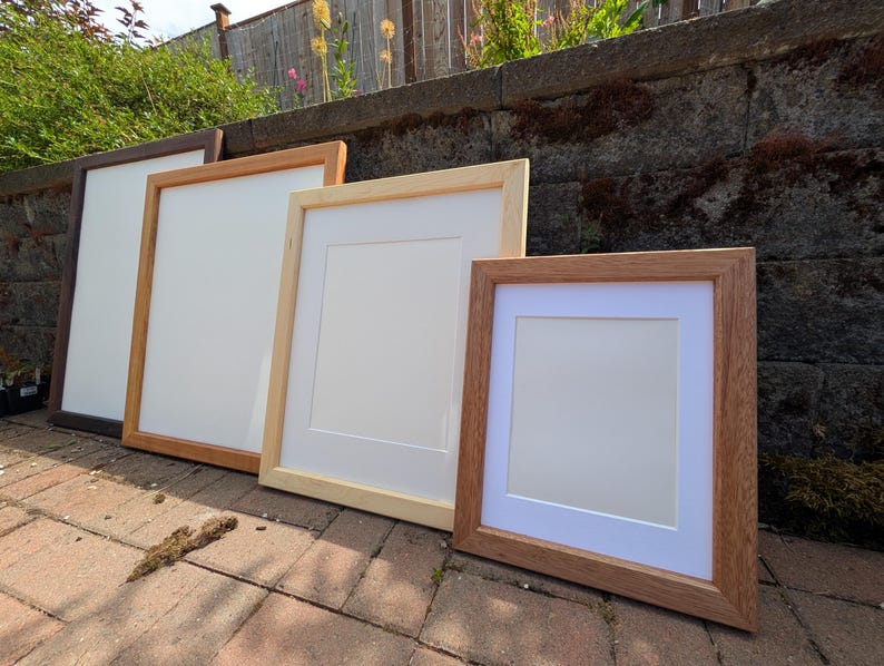Custom Sized Handmade Solid Maple Picture Frame with Walnut Splines 画像 12