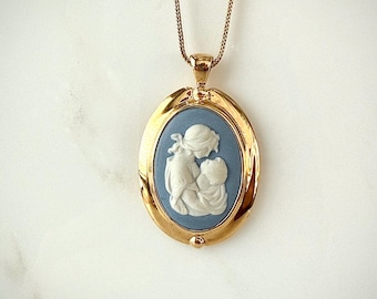 Vintage Wedgewood Mother and Child Cameo Pendant Necklace