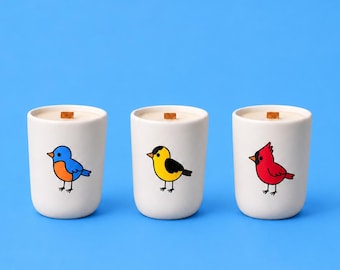 Colección Pájaros Cantores: El Azulejo, El Cardenal, El Jilguero / Velas de Soja con Aroma a Coco de 240 g