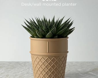 Cone Planter - 3D-gedruckter Wand- / Schreibtischtopf mit abnehmbarer Auffangschale