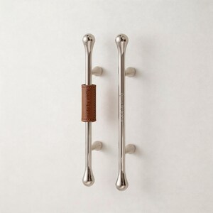 Skåpshandtag i titan silver, minimalistisk lådknopp, Bauhaus skåphandtag