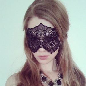 Mysterious Black Lace Mask - Masquerade Ball Lace Mask - Masquerade Wedding Mask - Mystery Mask - Boudoir Lace Mask