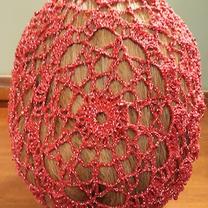 Simplicity Snood Pattern - Beaded Alternating Rows in Metallic Combination thread.