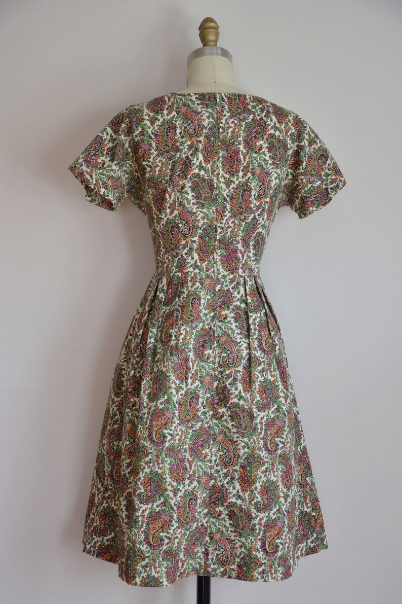 50s Paisley Faye dress/ vintage 1950s cotton sundress/ vintage paisley cotton full skirt dress image 2