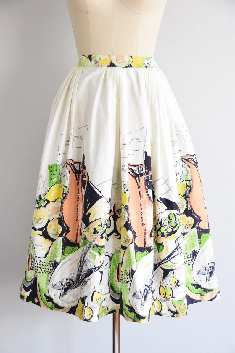 1950s Daily Catch skirt/ vintage 50s novelty skirt/ novelty cotton skirt image 2