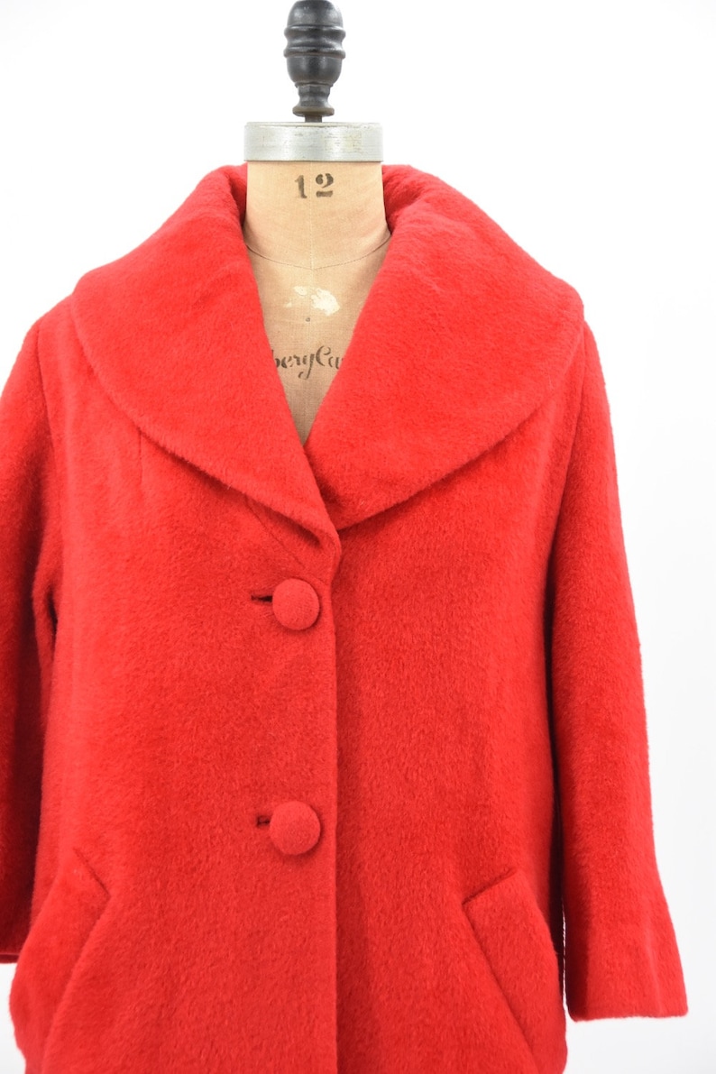 1960s Red Desire coat image 2