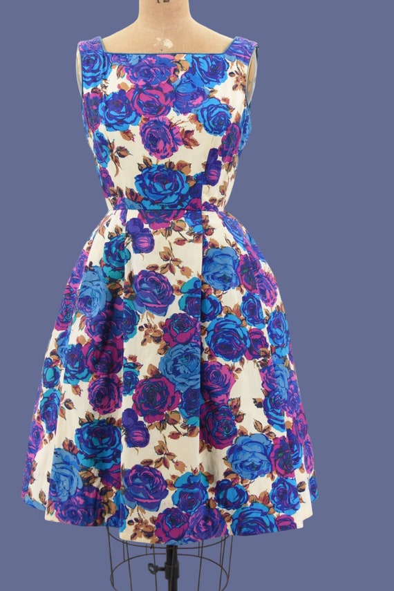1950s Blooming Radiance dress - image 2