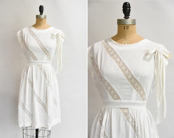 1940s Day Bloomer dress