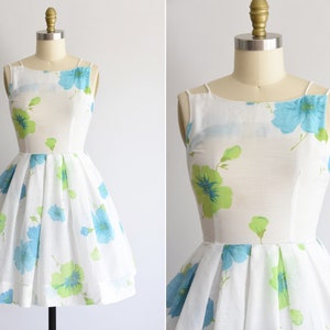 1950s Island Time dress image 1