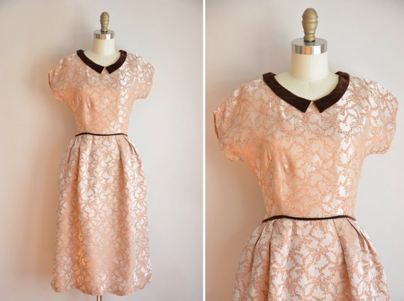 50s Grandest Gift dress / vintage 1950s novelty dr