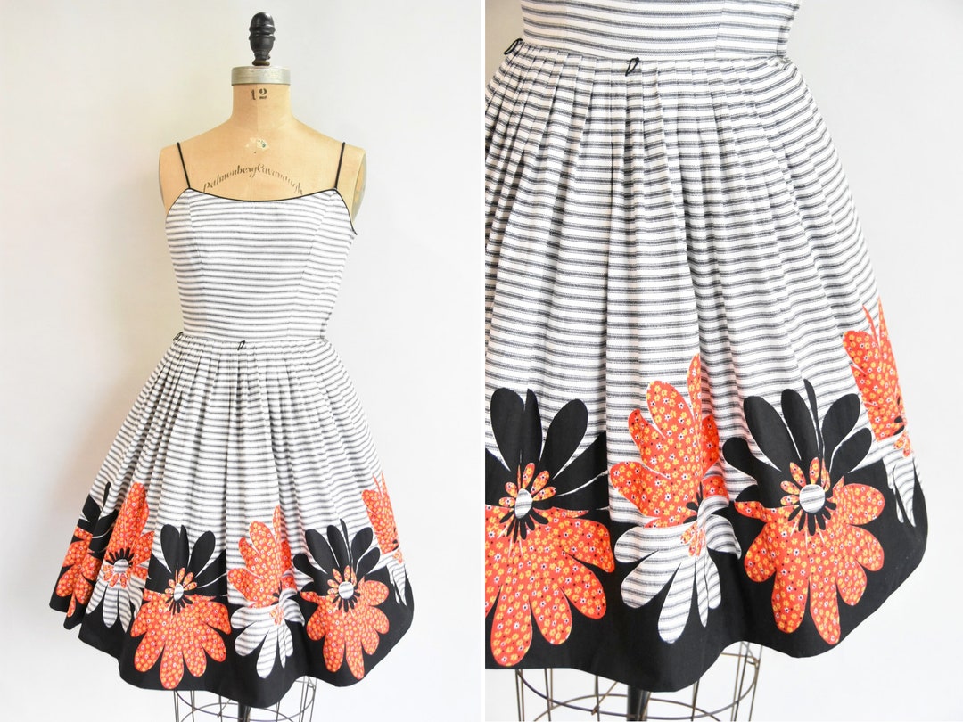Pattern Changing Dress 1950s Seasons Change Dress - Etsy