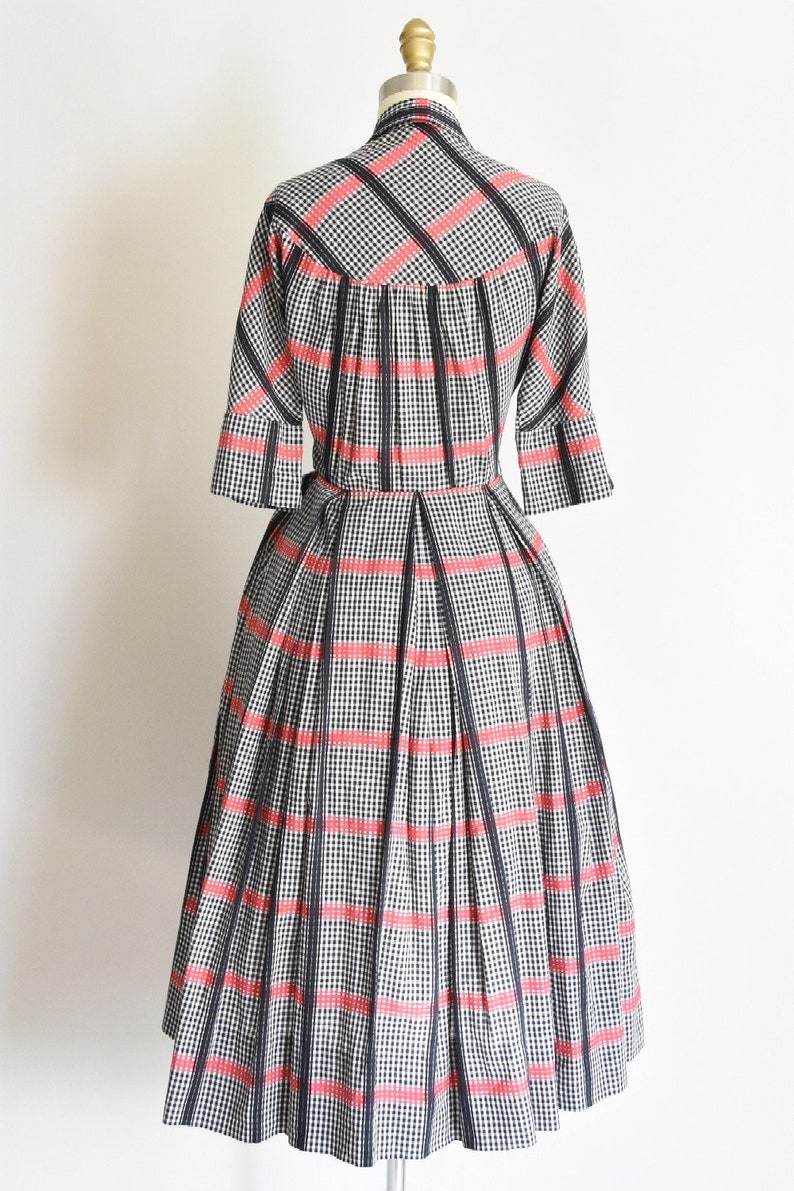 1950s Mad Plaid dress image 7