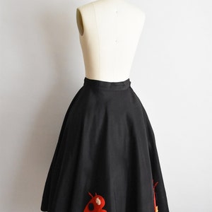 1950s Art Story skirt image 9