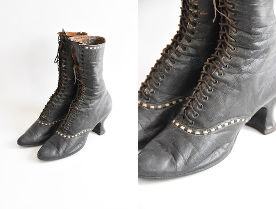 Antique Abracadabra boots
