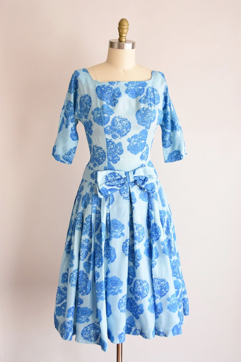 1950s Blue Belle dress/ vintage 1950s rose party dress/ blue rose cocktail dress image 4
