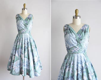 1950s Lost Letters dress/ vintage 1950s novelty daydress/ Alex Coleman roses and sea shells dress