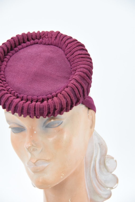 1940s Berry Donut tilt hat - image 3