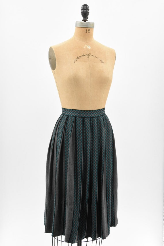 1950s Raceway skirt - image 5