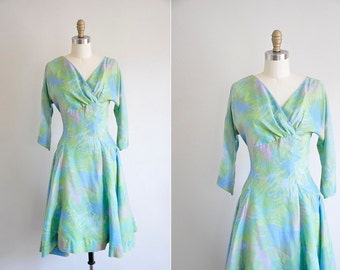 Robe des années 50 Paint Me A Flower / robe de cocktail vintage des années 50 / robe aquarelle des années 1950