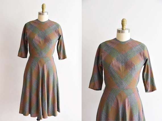 1950s Plaid Friday dress / vintage 50s plaid dress